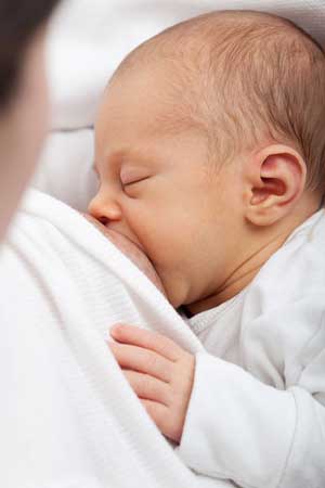 newborn baby milk feed